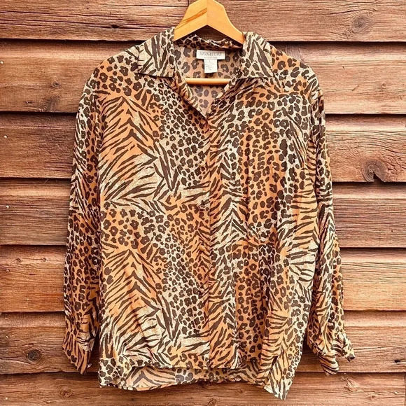 Vintage  Silk Road Blouse - 100%Silk - S - Picture 2 of 9